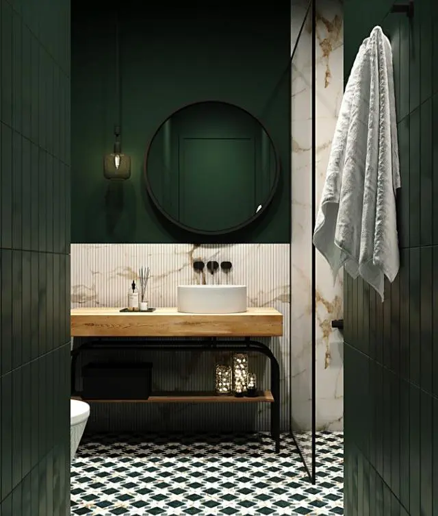 bano con azulejos verdes y blancos
